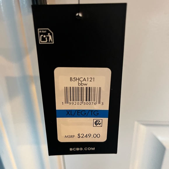 BCBG Women's Checkered Blazer - Brown and Red - Picture 7 of 8